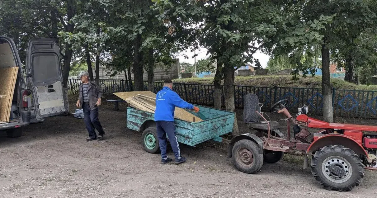Фото: Гуманітарна місія "Проліска" Допомогу до Іванівки Вовчанської громади доправила «Проліска» на порталі Gromada Group