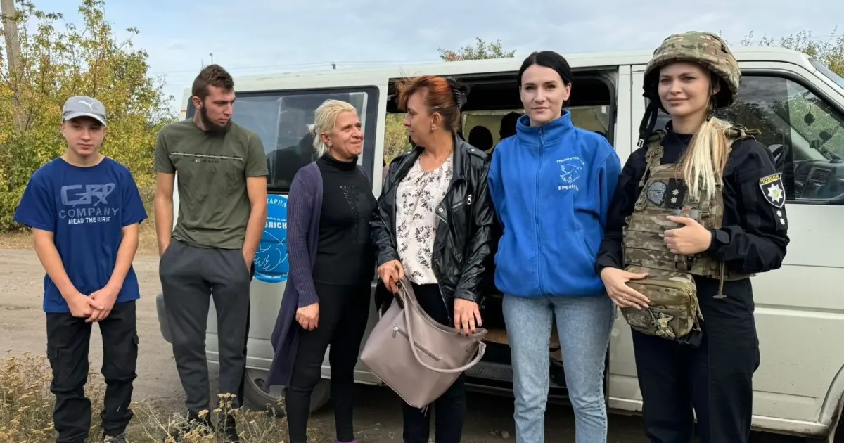 Фото: Національна поліція України З Вовчанщини в обов’язковому порядку евакуювали дітей на порталі Gromada Group