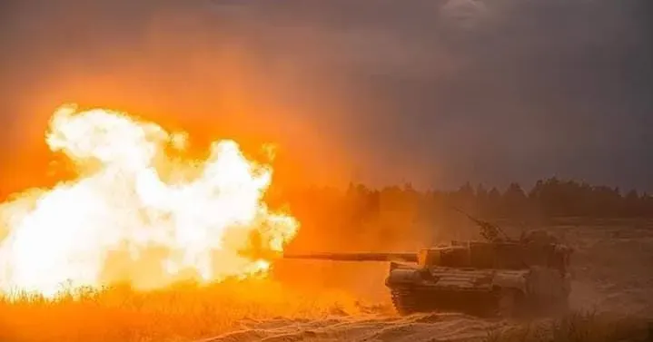 Фото ілюстративне У центрі Вовчанська росіяни намагались діяти танками та МТЛБ: ворог зазнав втрат на порталі Gromada Group